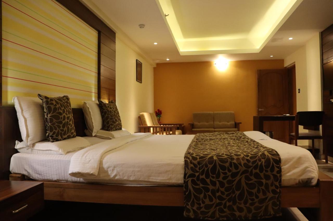 Hotel Madhuvan Serai Manipal Ngoại thất bức ảnh