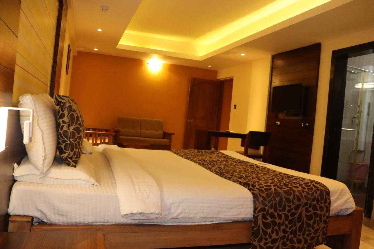 Hotel Madhuvan Serai Manipal Ngoại thất bức ảnh