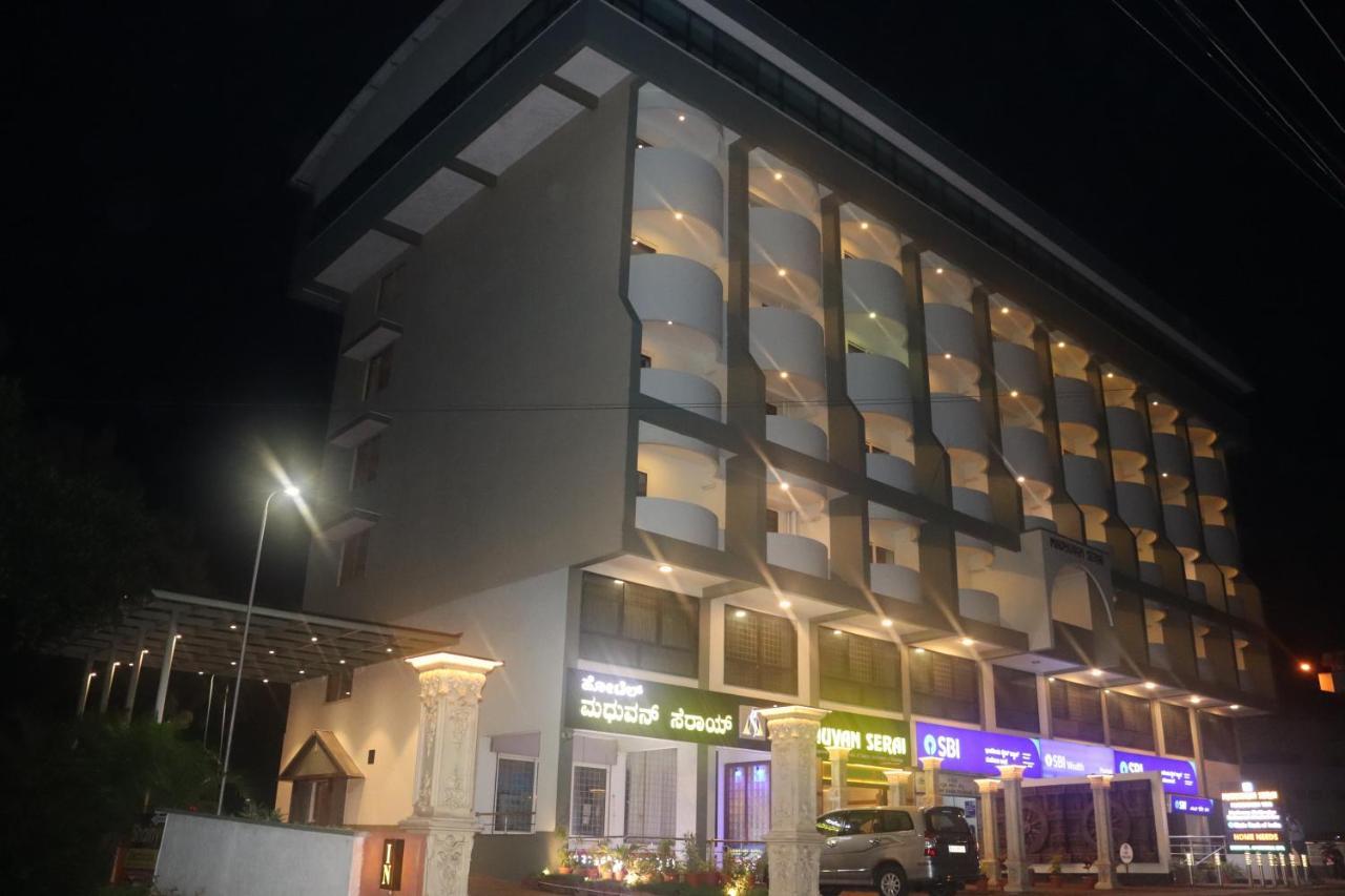 Hotel Madhuvan Serai Manipal Ngoại thất bức ảnh