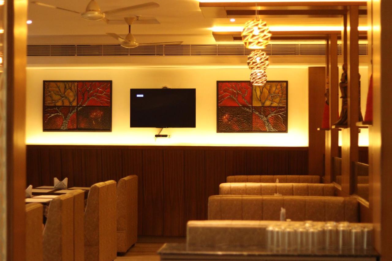 Hotel Madhuvan Serai Manipal Ngoại thất bức ảnh