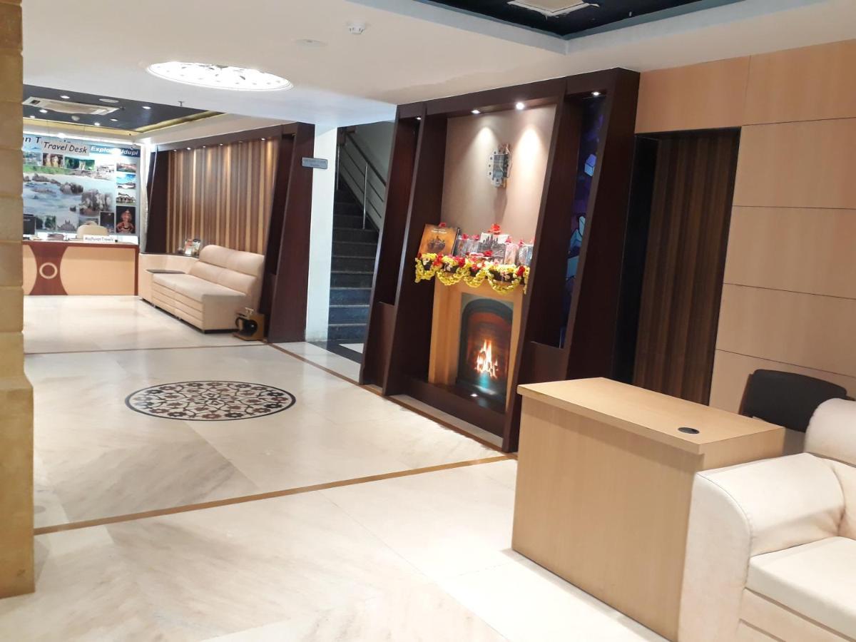 Hotel Madhuvan Serai Manipal Ngoại thất bức ảnh
