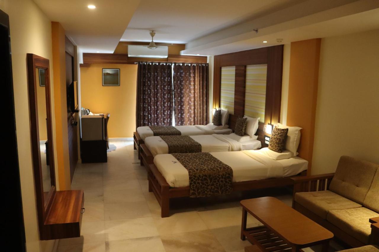 Hotel Madhuvan Serai Manipal Ngoại thất bức ảnh