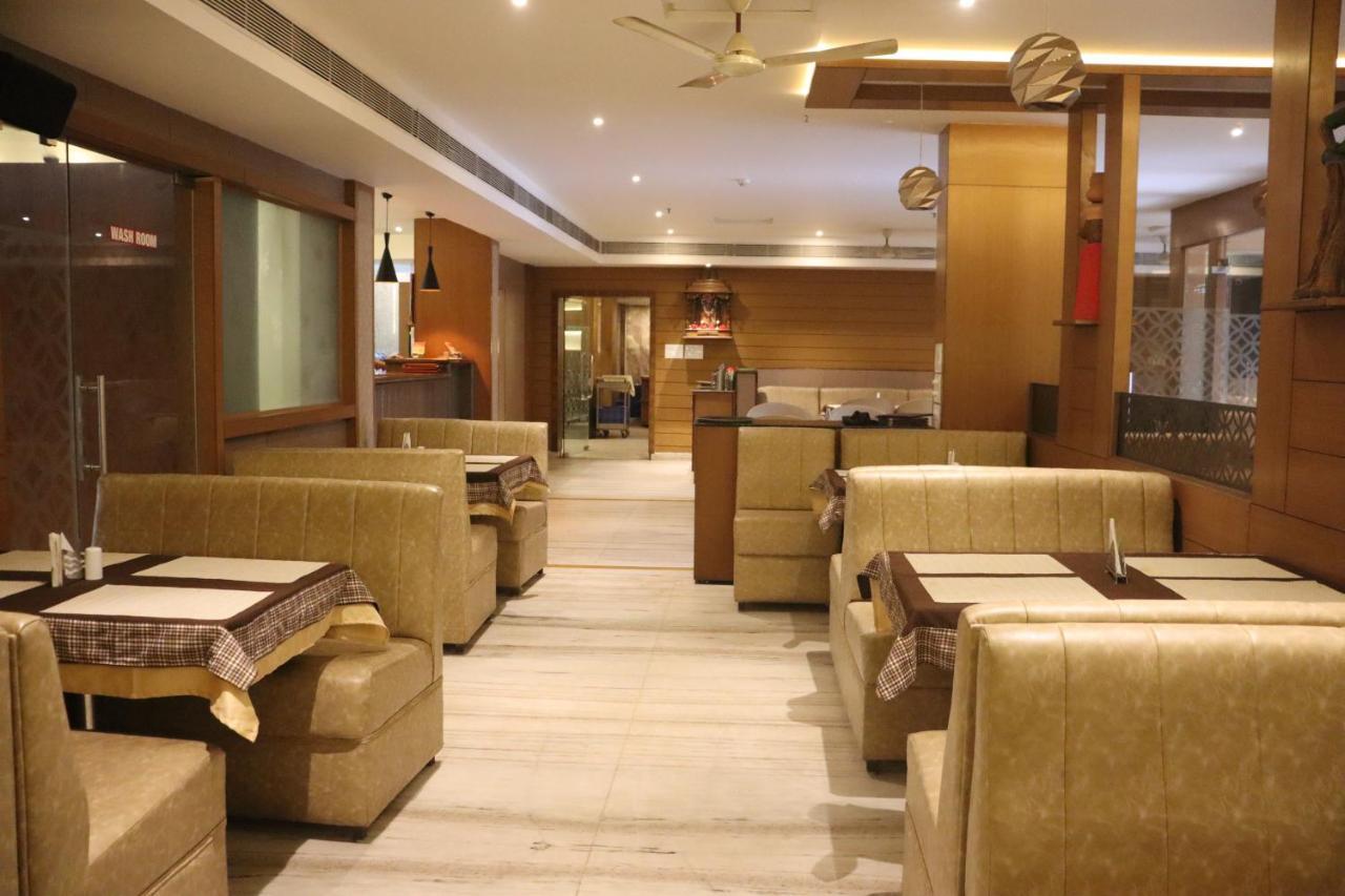 Hotel Madhuvan Serai Manipal Ngoại thất bức ảnh