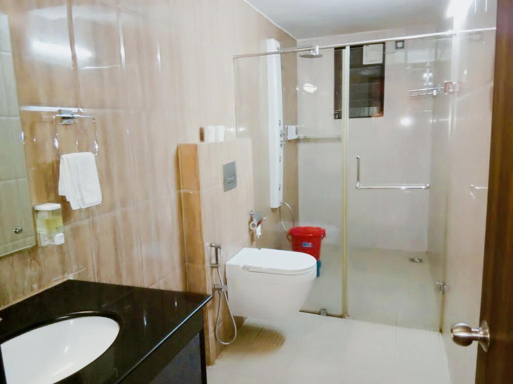 Hotel Madhuvan Serai Manipal Phòng bức ảnh