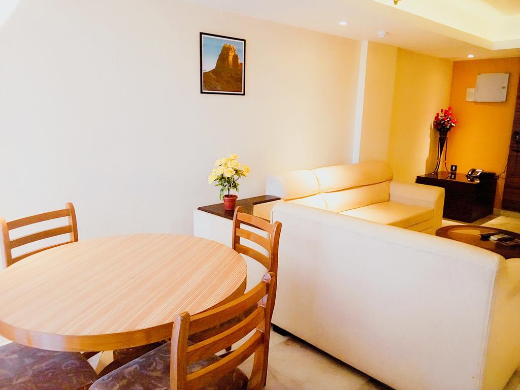 Hotel Madhuvan Serai Manipal Ngoại thất bức ảnh