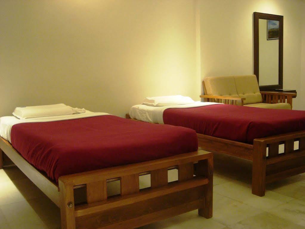 Hotel Madhuvan Serai Manipal Ngoại thất bức ảnh