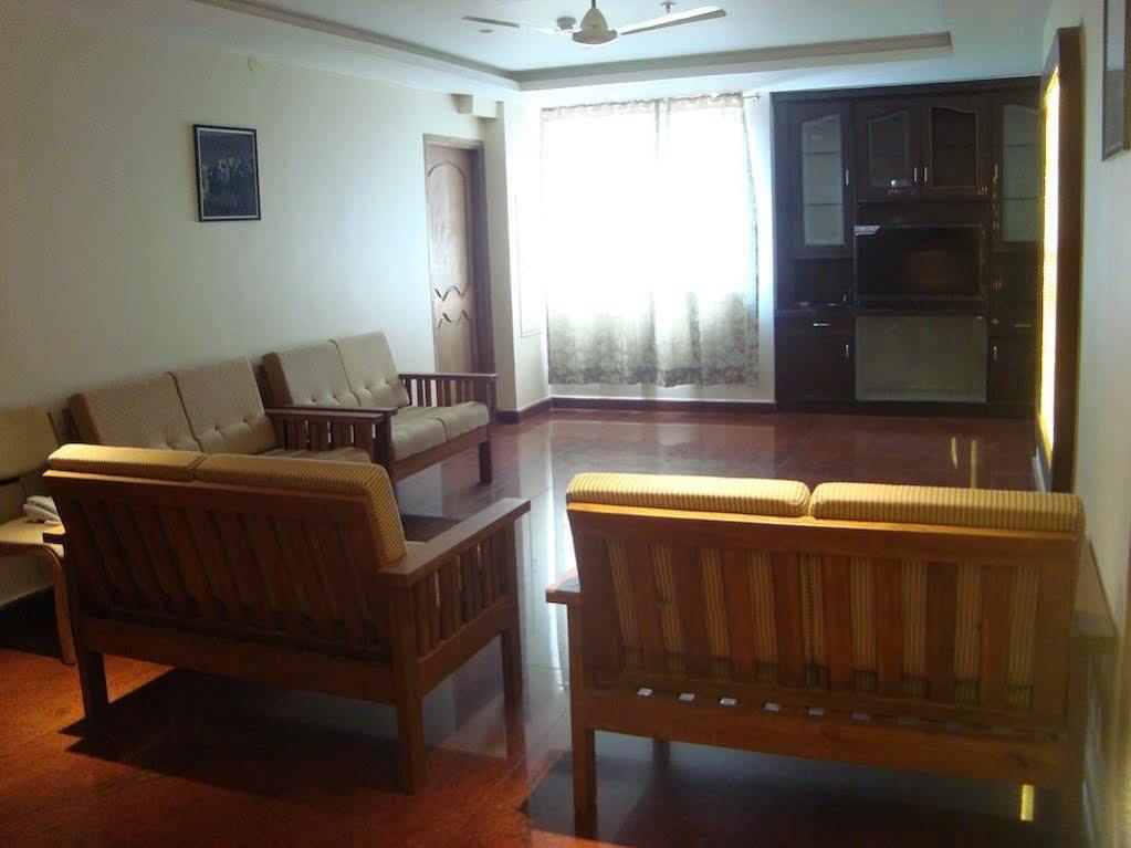 Hotel Madhuvan Serai Manipal Ngoại thất bức ảnh